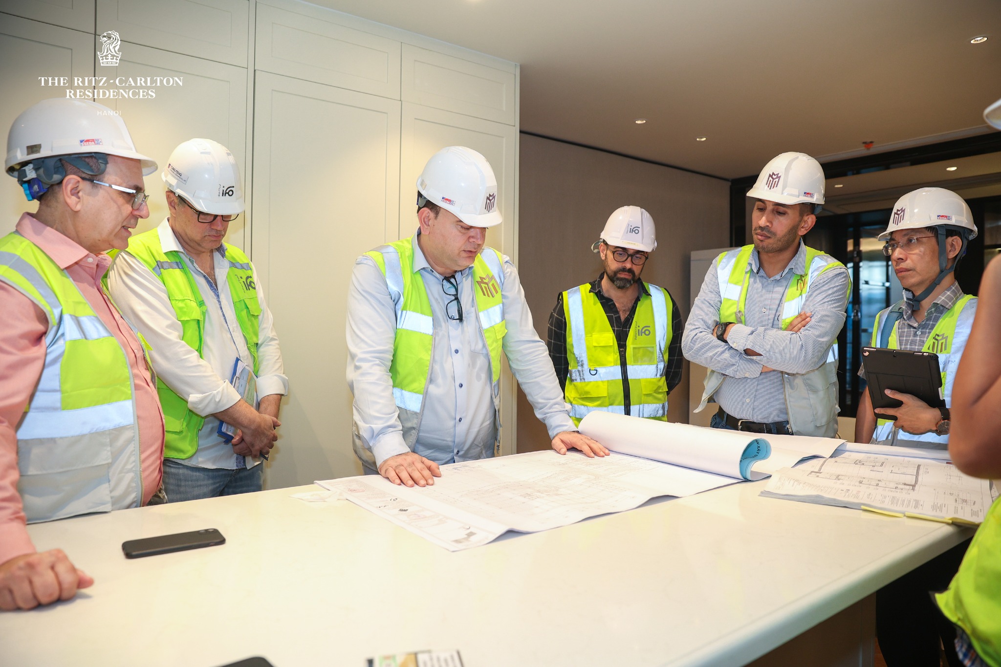 CĂN HỘ RITZ-CARLTON