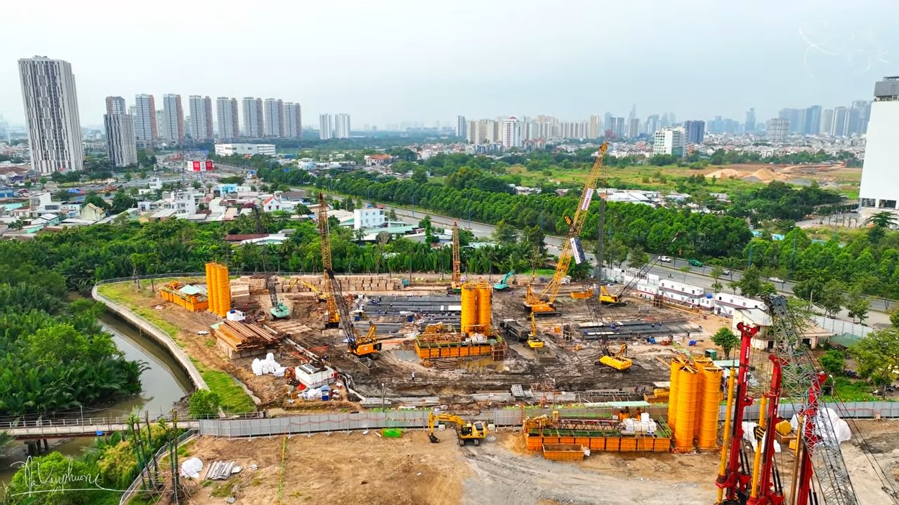 bán căn hộ Eaton Park (2)