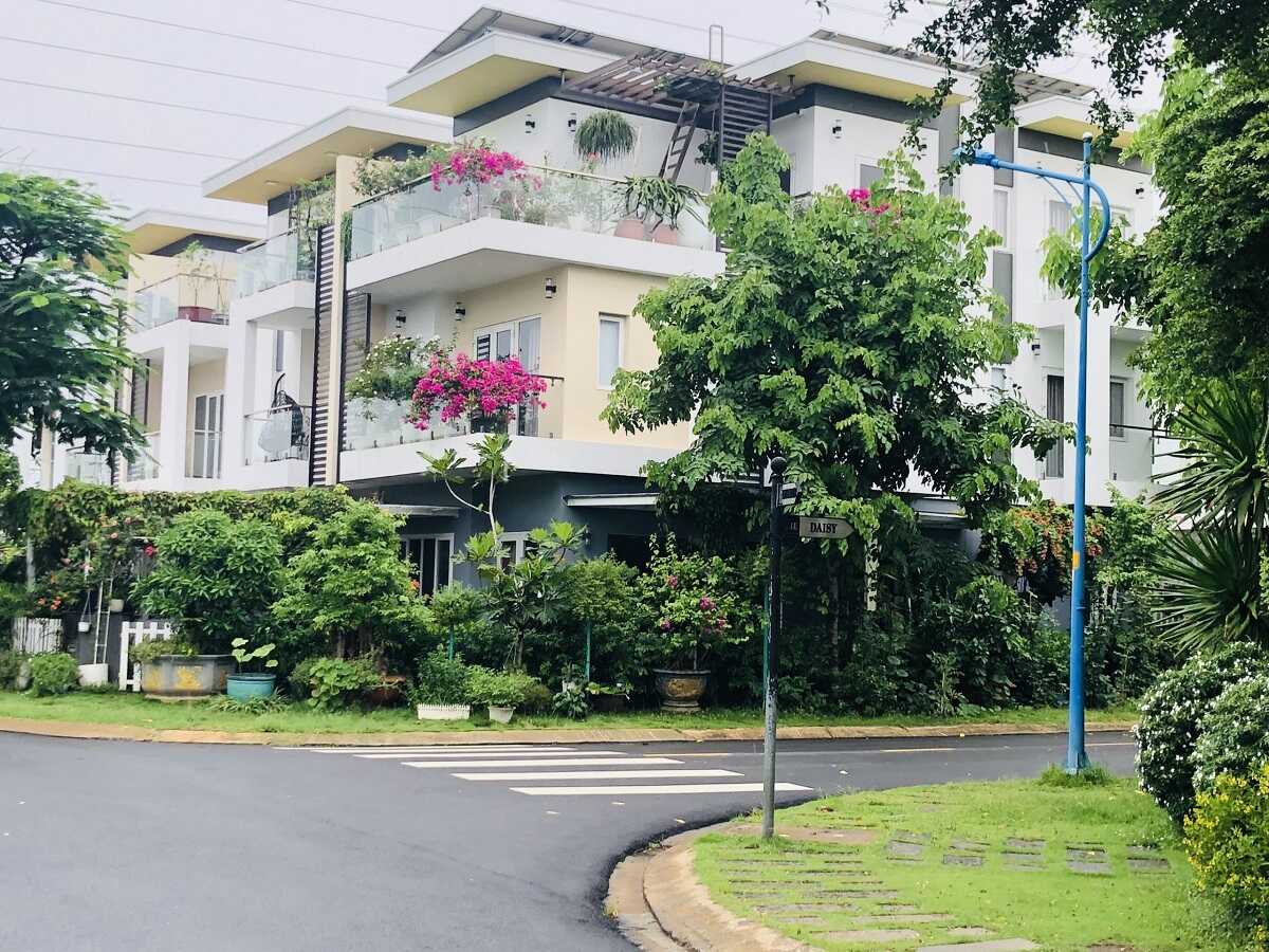 thuc-te-tien-do-du-an-melosa-garden