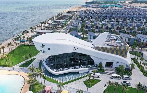 Nhà hàng cá mập