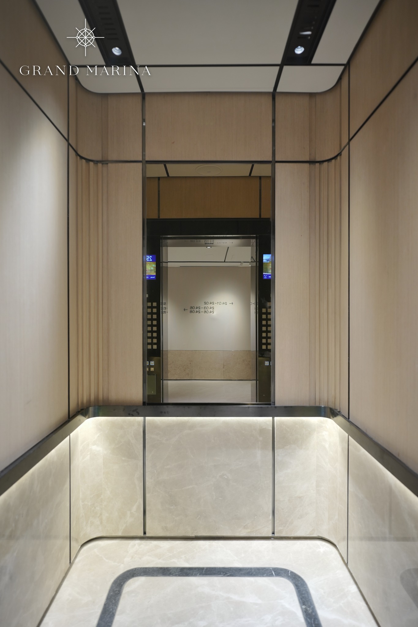 bán căn hộ Grand Marina Saigon (8)