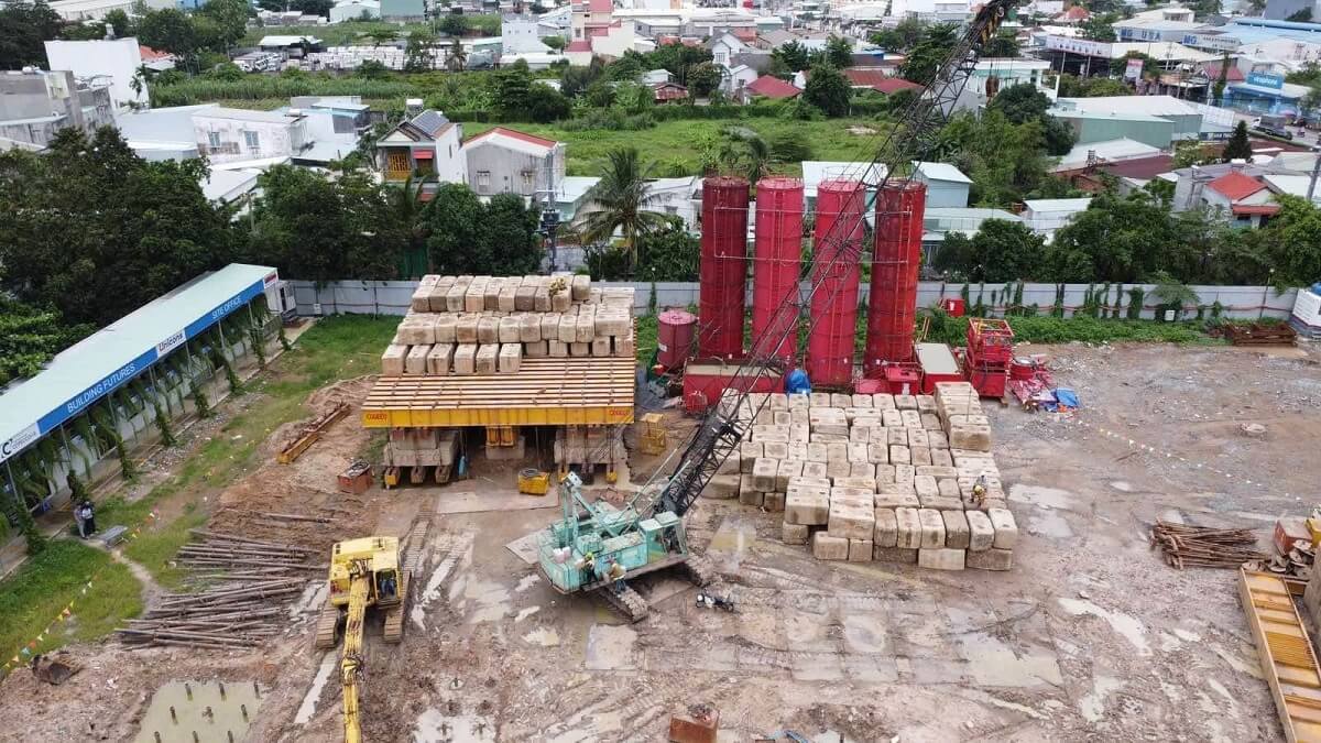 Hình ảnh tiến độ xây dựng dự án căn hộ chung cư The Emerald 68 Contecons - QL13 Thuận An