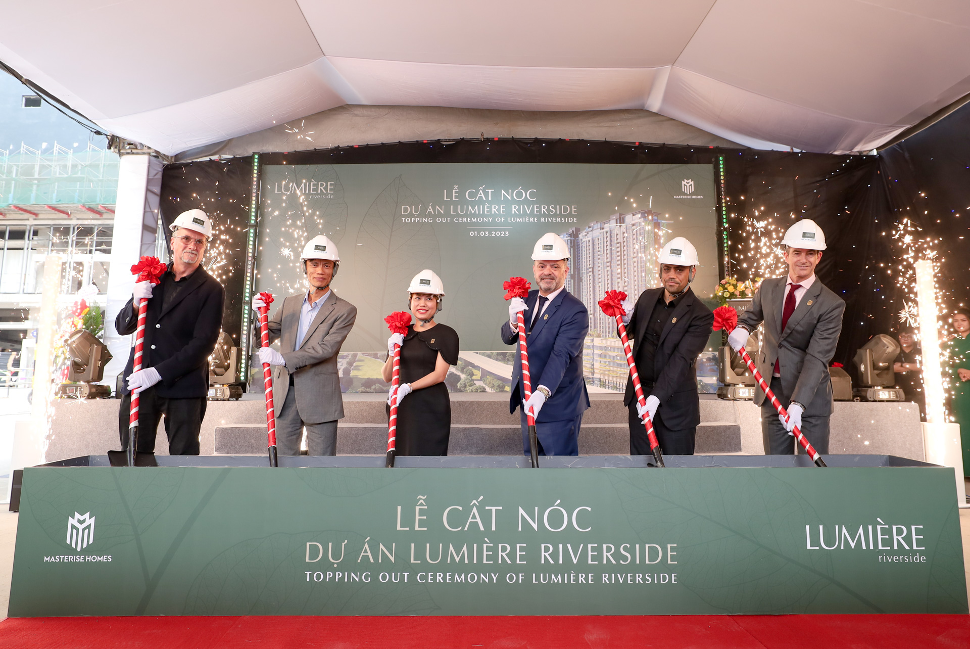 Lễ cất nóc dự án LUMIÈRE riverside - công trình đẳng cấp tại Thảo Điền | SOL E&C - Since 2003