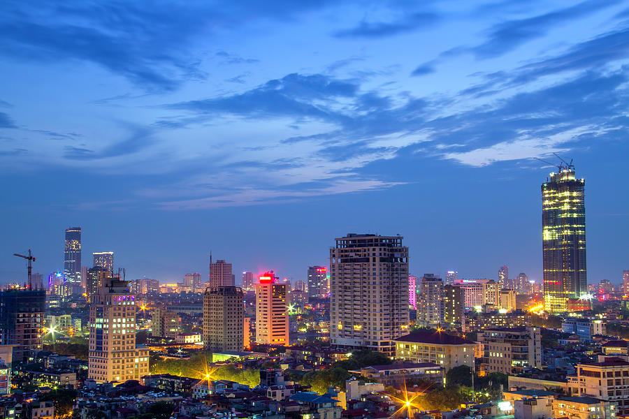 So Sánh Giá Đất Thổ Cư Quận Long Biên Và Ba Đình 2024