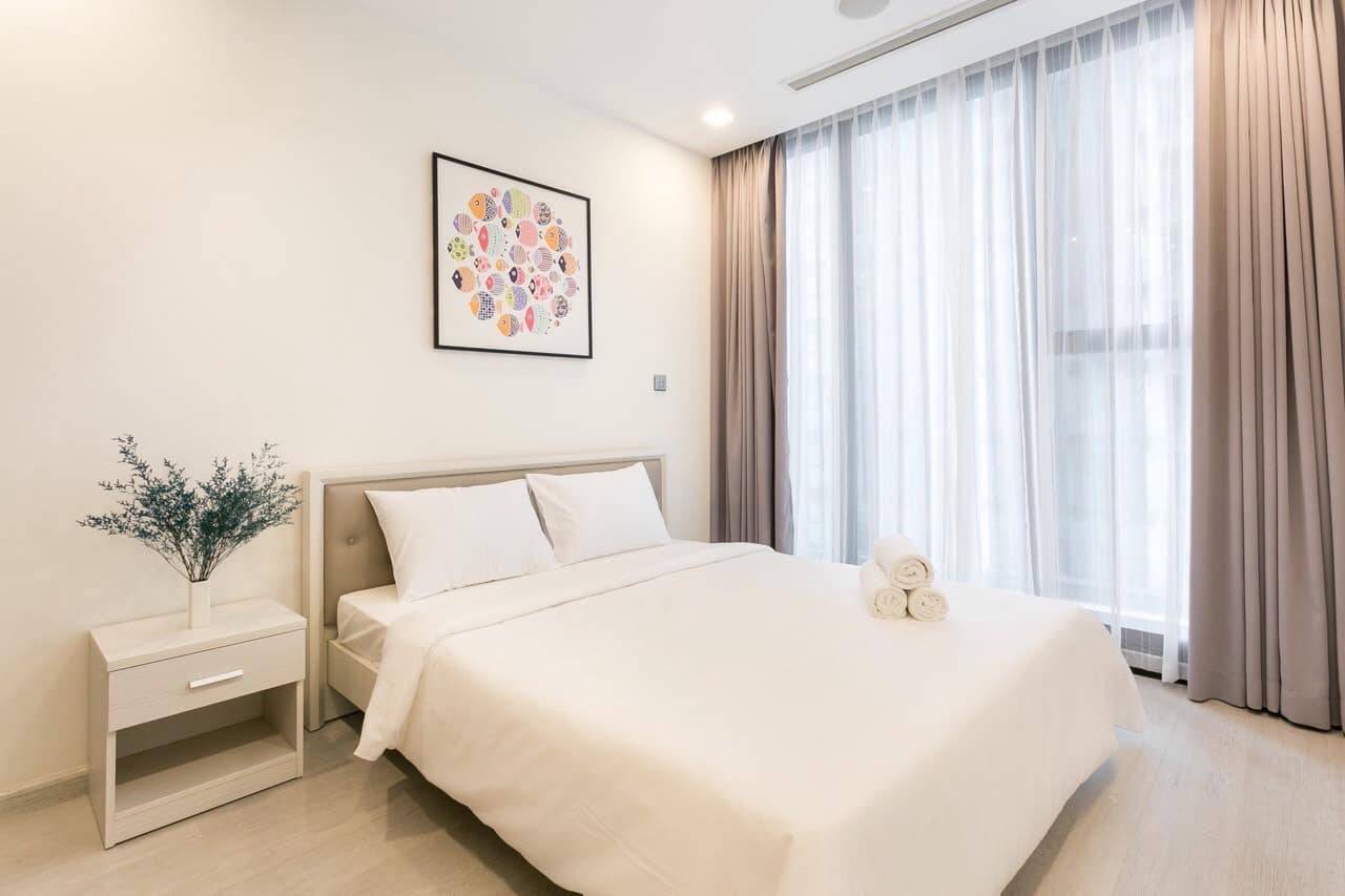 𝐕𝐈𝐍𝐇𝐎𝐌𝐄𝐒 𝐆𝐎𝐋𝐃𝐄𝐍 𝐑𝐈𝐕𝐄𝐑 (6)