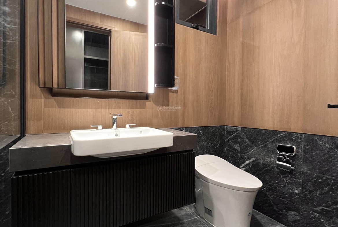 cho thuê căn hộ Lumiere Riverside 76m2 (4)