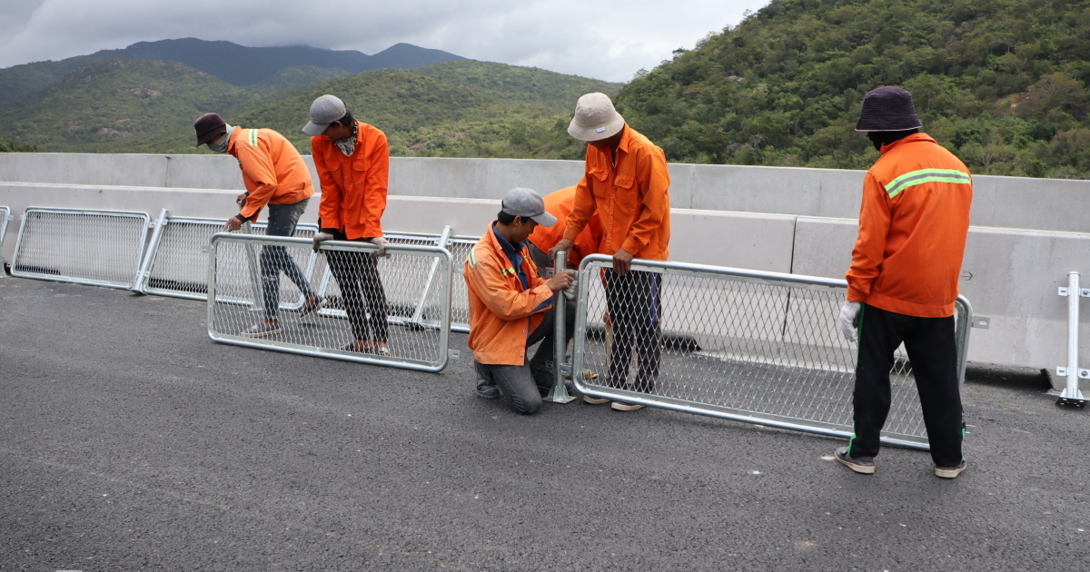 Cao Tốc Cam Lâm Vĩnh Hảo Giúp Hành Trình Sài Gòn Nha Trang Chỉ Còn Hơn 4 Giờ (1)