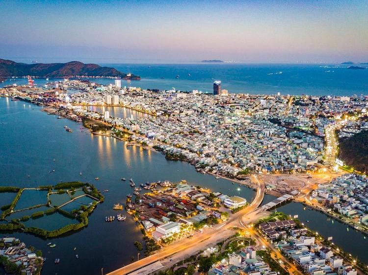 quy nhon thuoc tinh nao 1. quy nhon thuoc tinh nao 1.