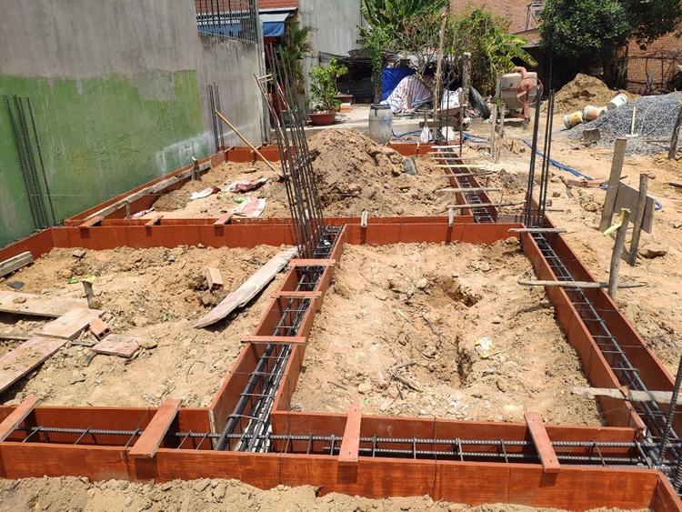 Năm tuổi gặp hạn Hoang Ốc vẫn có thế xây nhà bình thường dù cung tốt hay xấu 