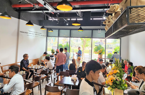 Trung Nguyên - E coffee trong khu Vinhomes Grand Park 