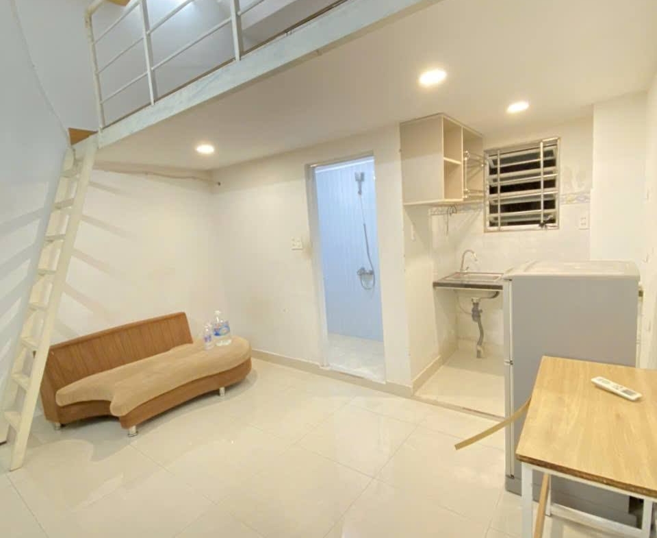 Cho Thuê Phòng Mới 35m² – Có Gác, Máy Lạnh, Thang Máy – Bình Thạnh .