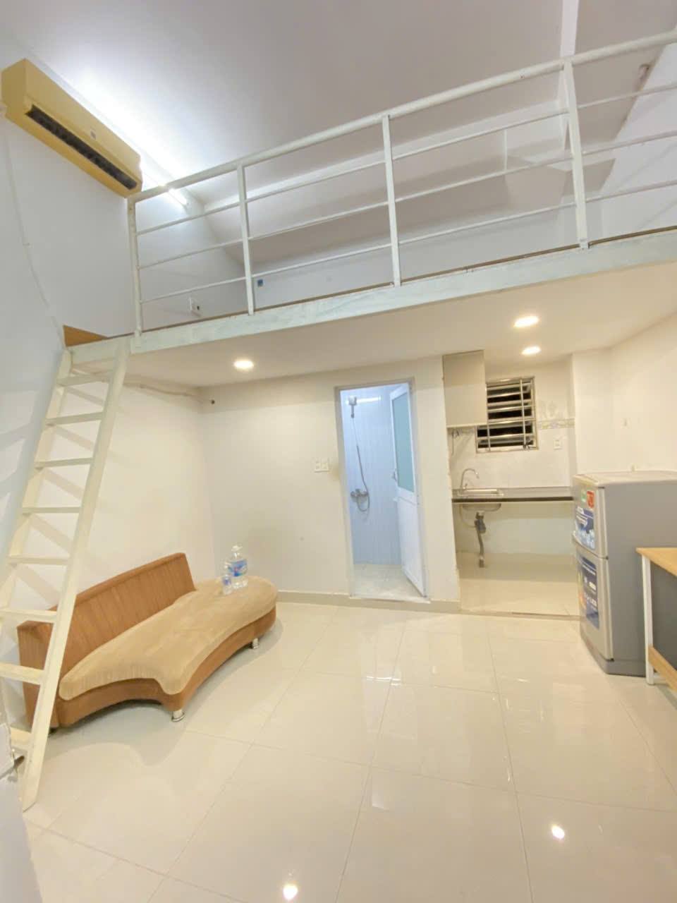 Cho Thuê Phòng Mới 35m² – Có Gác, Máy Lạnh, Thang Máy – Bình Thạnh