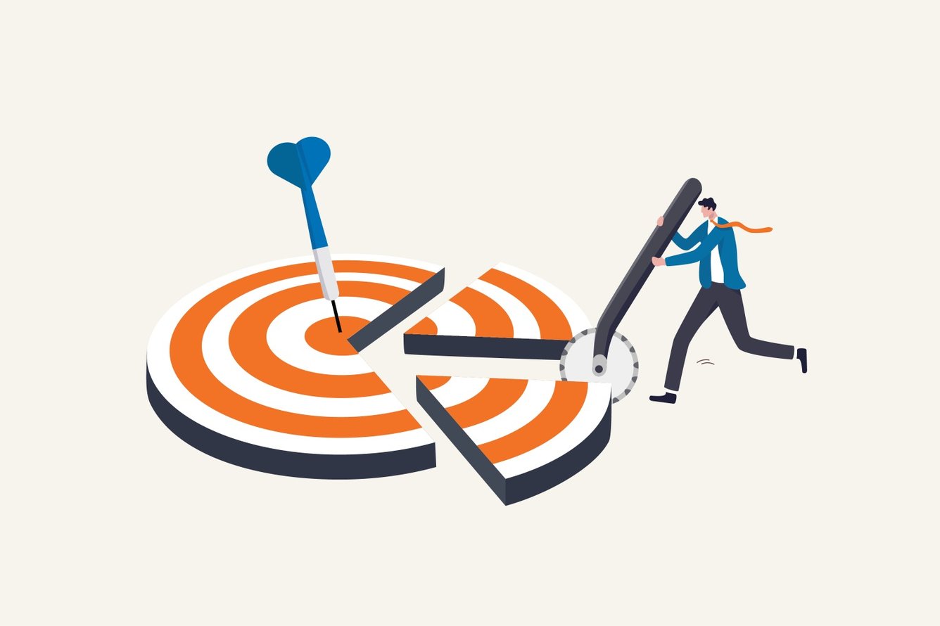 Chia mục tiêu lớn thành nhiều mục tiêu nhỏ để dễ thực hiện hơn