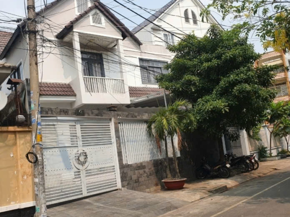 nhadatvn.com.vn